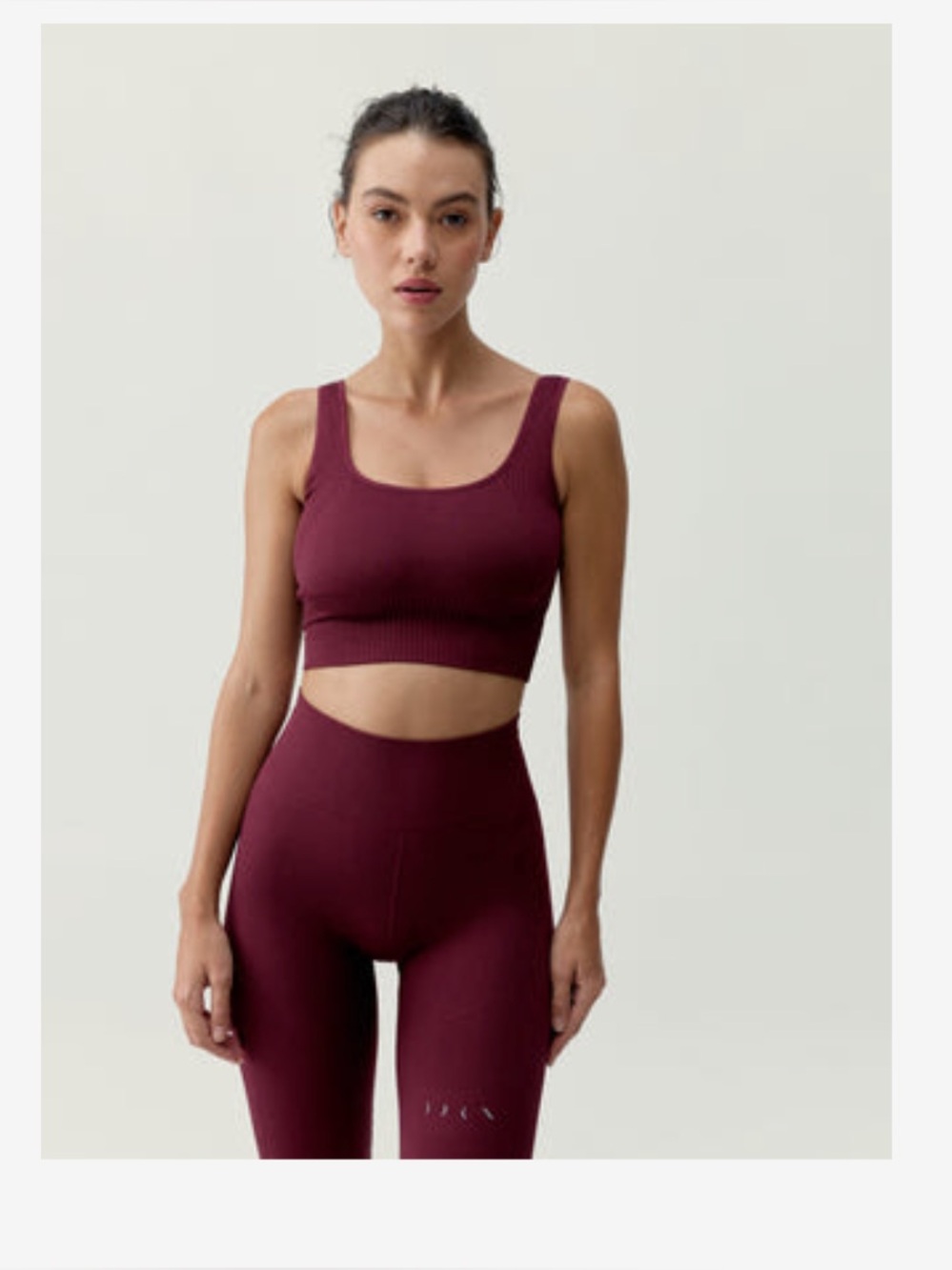 NWT - SET Ribbed Seamless Crop Bralette - Bordeaux
